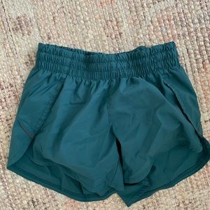 Athlete shorts